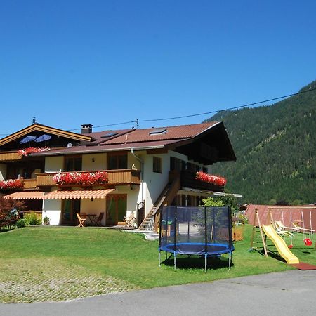 Gaestehaus Luise Waidring Exterior photo